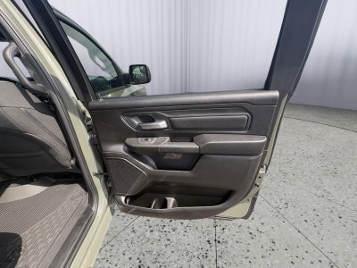 2026 RAM Ram 1500 RAM 1500 TRADESMAN CREW CAB 4X4 5'7' BOX