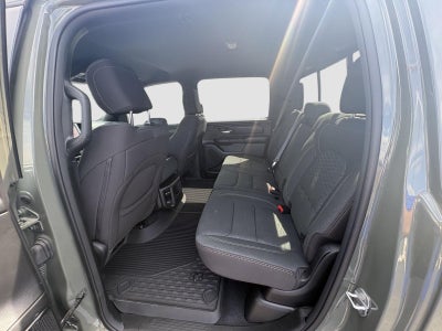 2026 RAM Ram 1500 RAM 1500 TRADESMAN CREW CAB 4X4 5'7' BOX