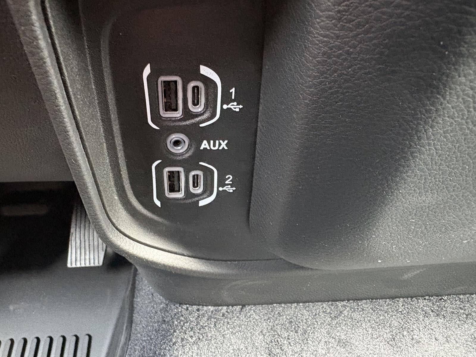 2026 RAM Ram 1500 RAM 1500 TRADESMAN CREW CAB 4X4 5'7' BOX