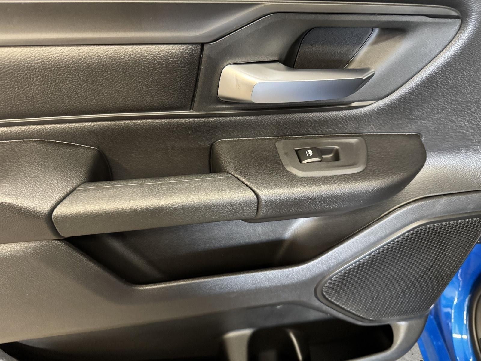 2026 RAM Ram 1500 RAM 1500 TRADESMAN CREW CAB 4X4 5'7' BOX