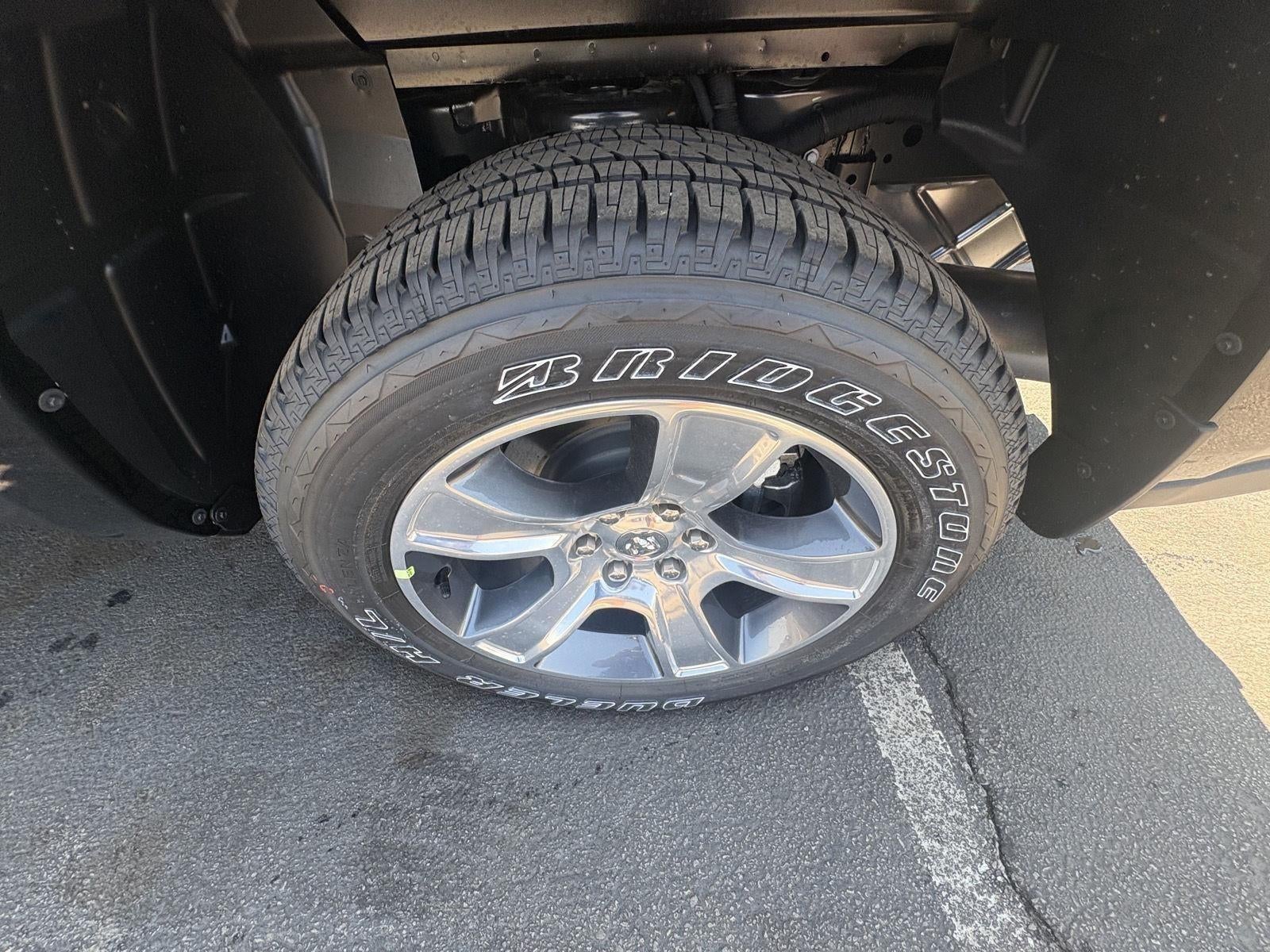 2026 RAM Ram 1500 RAM 1500 TRADESMAN CREW CAB 4X4 5'7' BOX