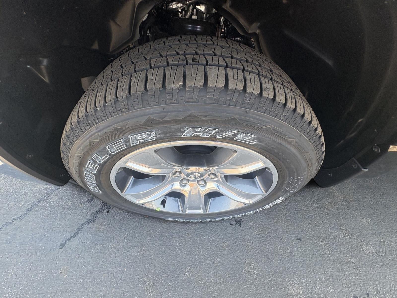 2026 RAM Ram 1500 RAM 1500 TRADESMAN CREW CAB 4X4 5'7' BOX