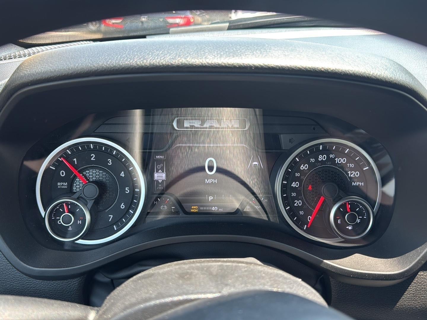 2025 RAM Ram 1500 RAM 1500 WARLOCK CREW CAB 4X4 5'7' BOX