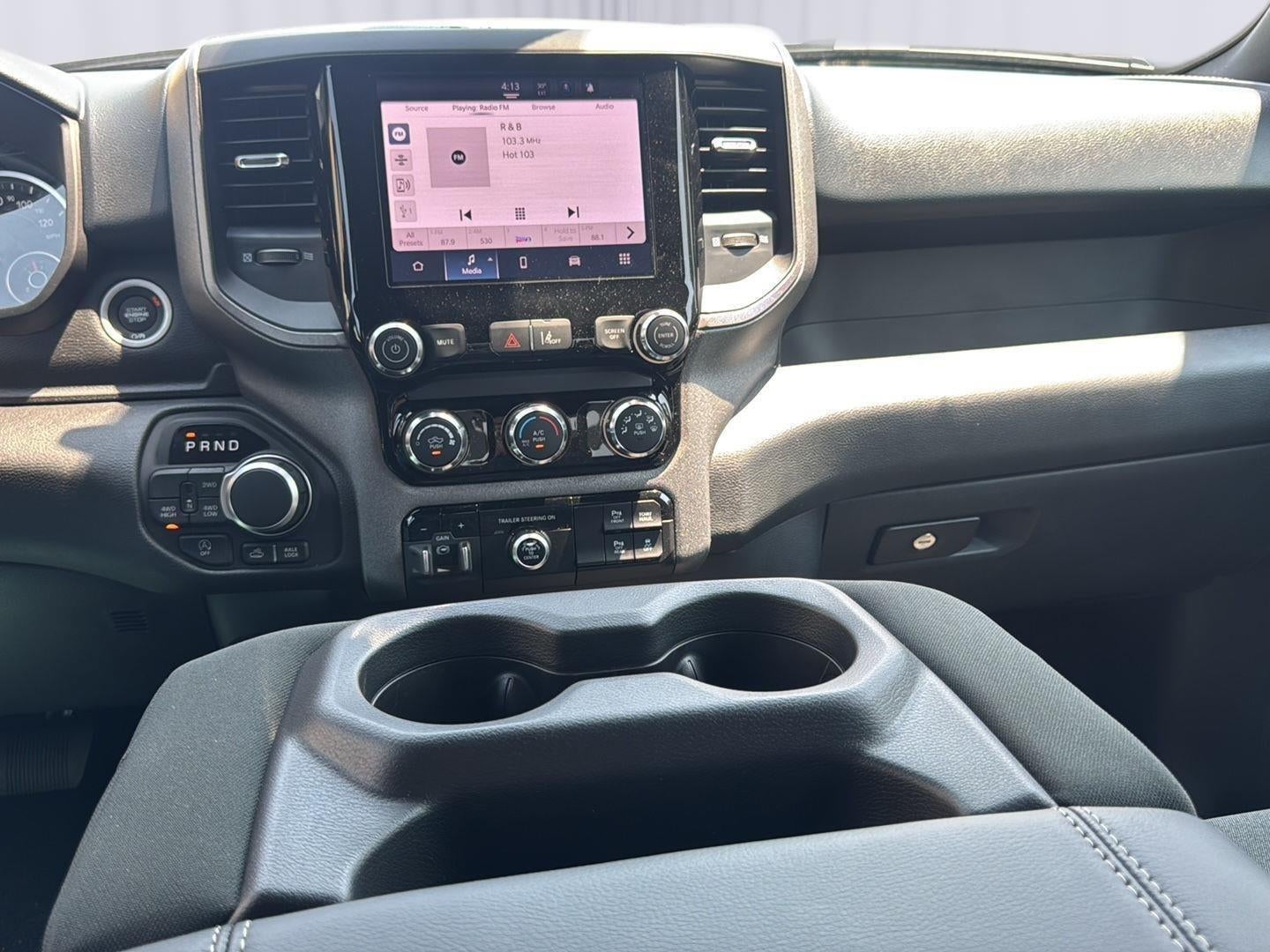 2025 RAM Ram 1500 RAM 1500 WARLOCK CREW CAB 4X4 5'7' BOX