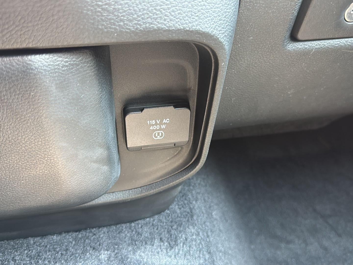 2025 RAM Ram 1500 RAM 1500 WARLOCK CREW CAB 4X4 5'7' BOX