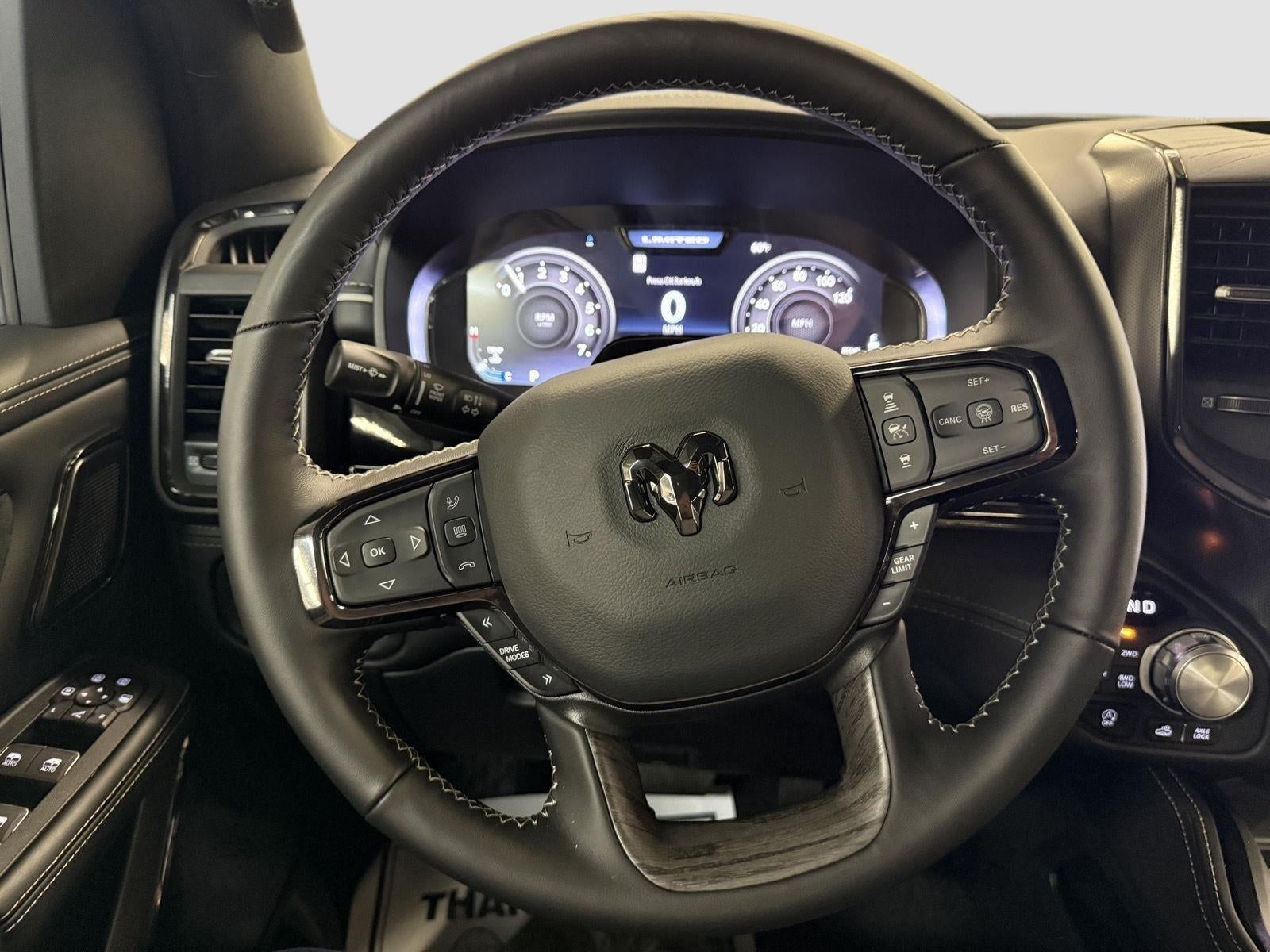 2026 RAM Ram 1500 RAM 1500 LIMITED CREW CAB 4X4 5'7' BOX