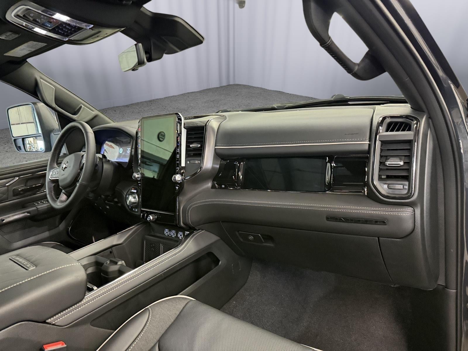 2026 RAM Ram 1500 RAM 1500 LIMITED CREW CAB 4X4 5'7' BOX