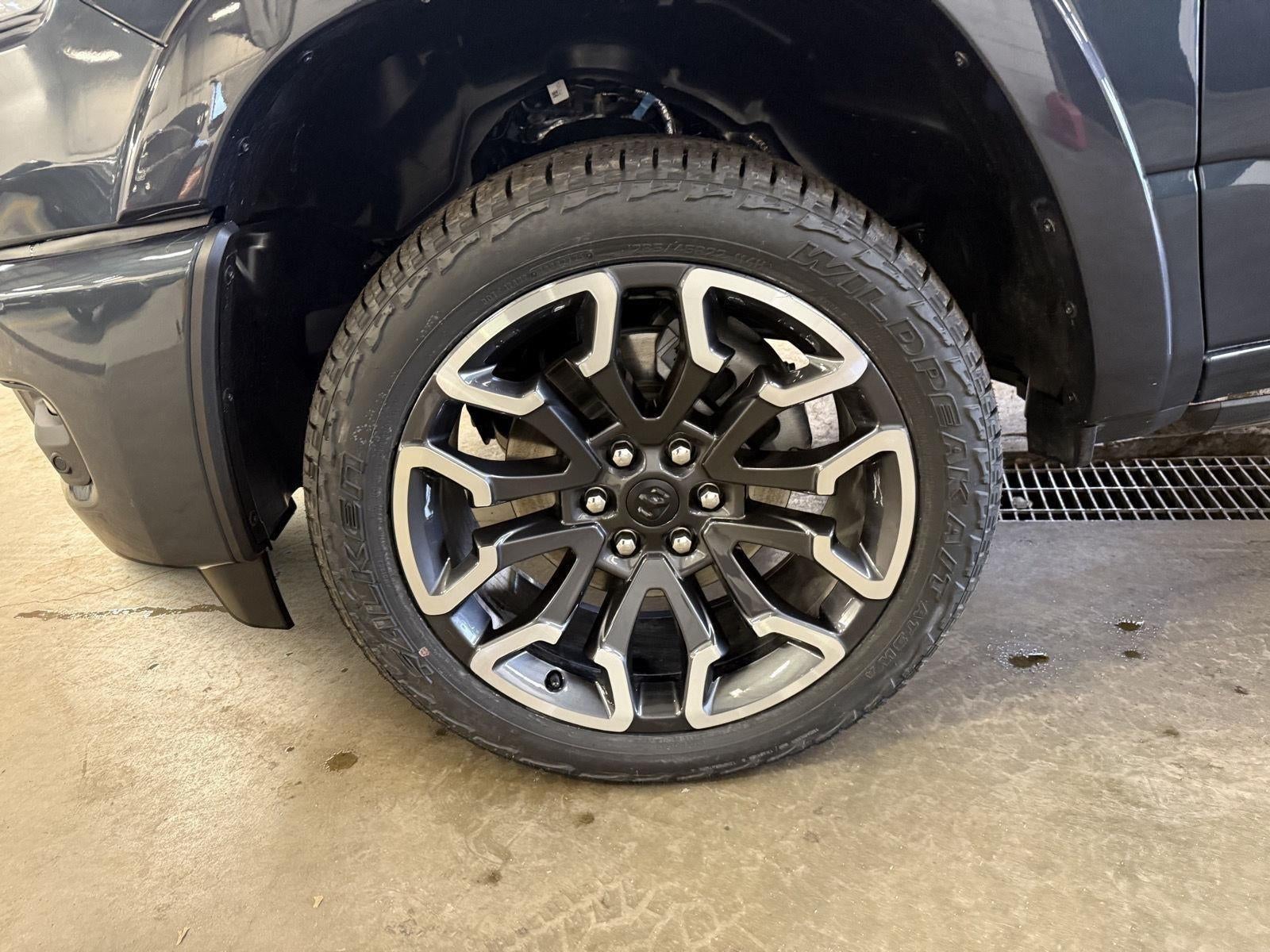 2026 RAM Ram 1500 RAM 1500 LIMITED CREW CAB 4X4 5'7' BOX