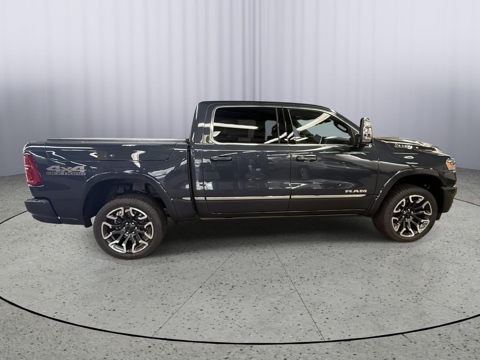 2026 RAM Ram 1500 RAM 1500 LIMITED CREW CAB 4X4 5'7' BOX