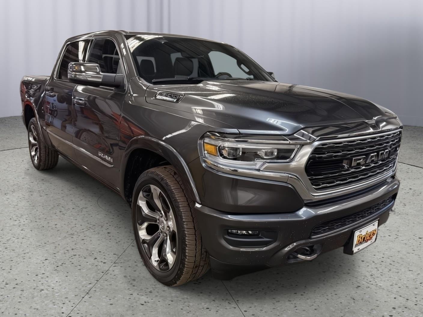 2024 RAM 1500 Limited Crew Cab 4x4 5'7' Box