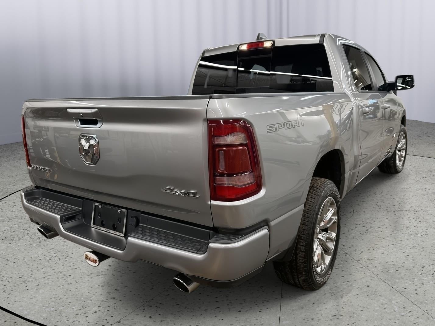 2023 RAM 1500 Laramie Crew Cab 4x4 5'7' Box