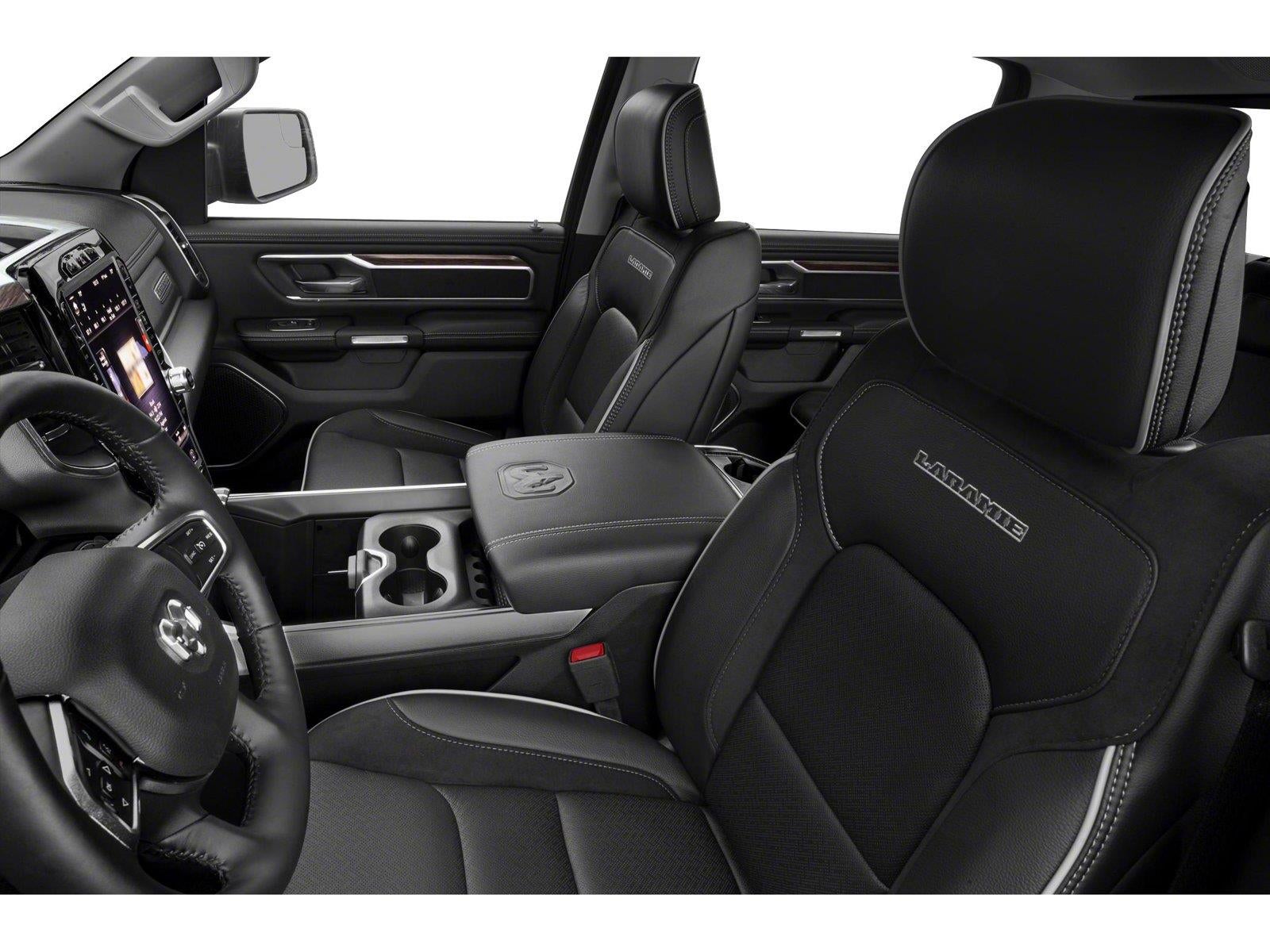 2020 RAM 1500 Laramie Crew Cab 4x4 6'4' Box