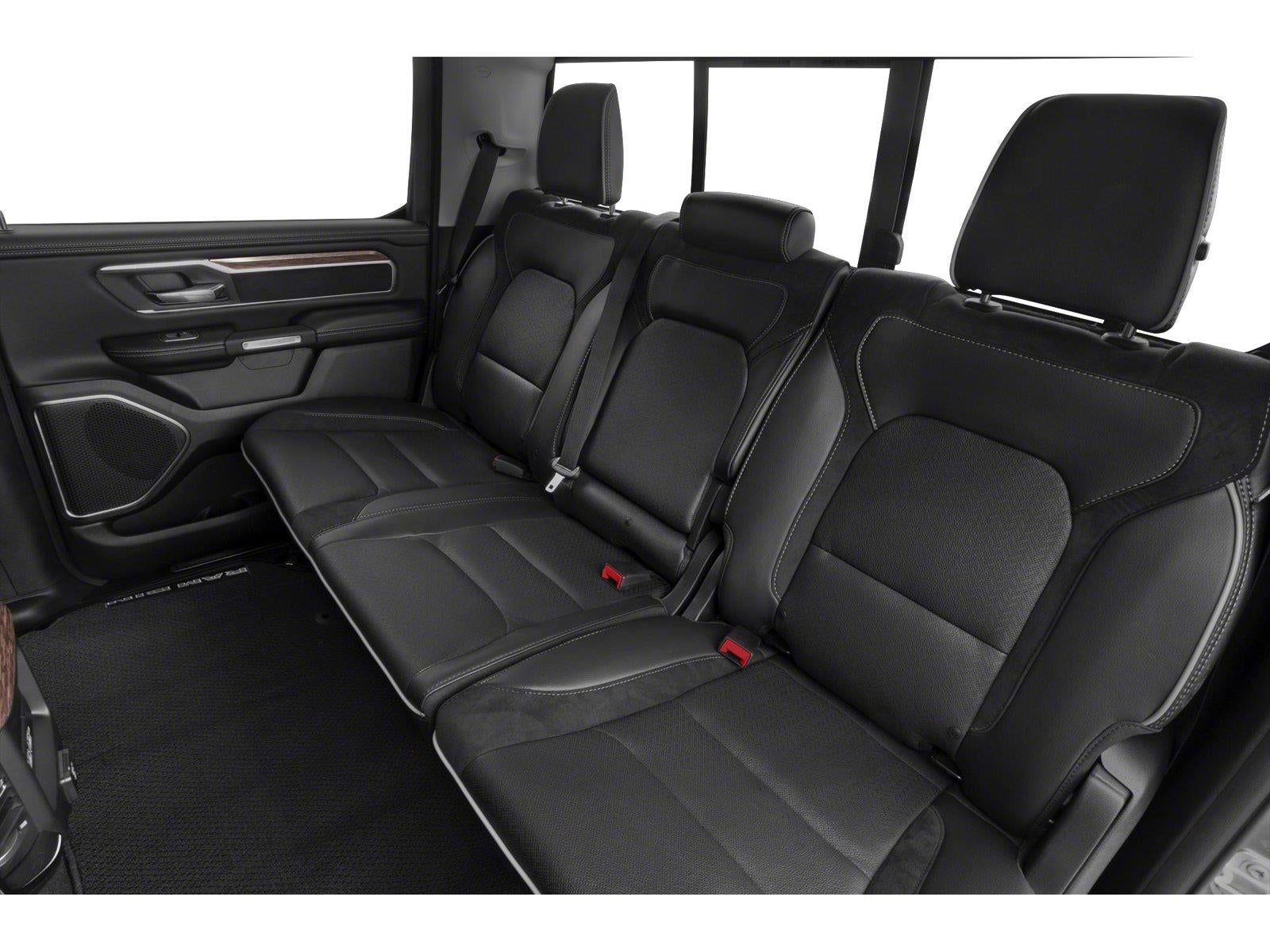 2020 RAM 1500 Laramie Crew Cab 4x4 6'4' Box