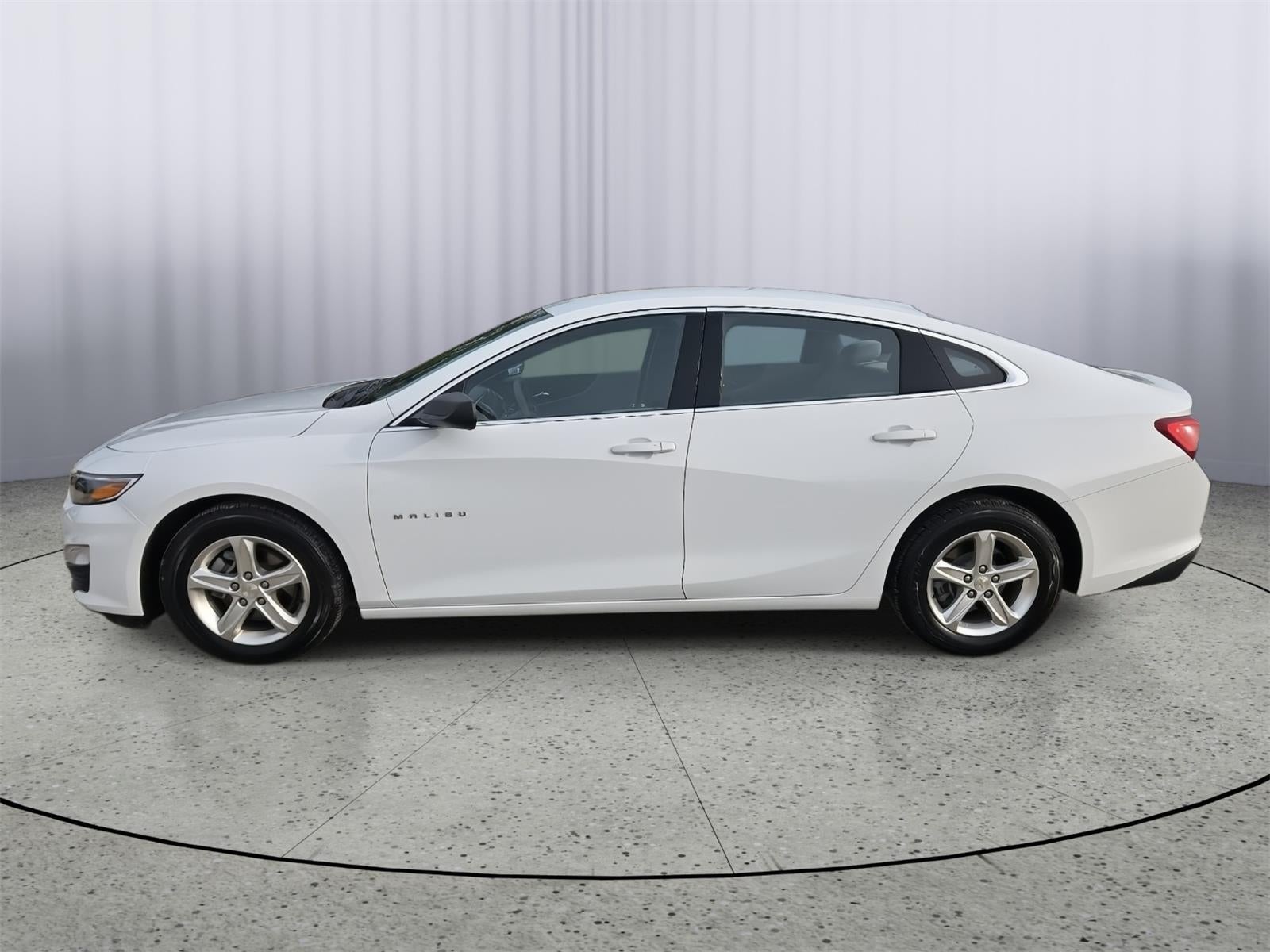 2022 Chevrolet Malibu FWD LS