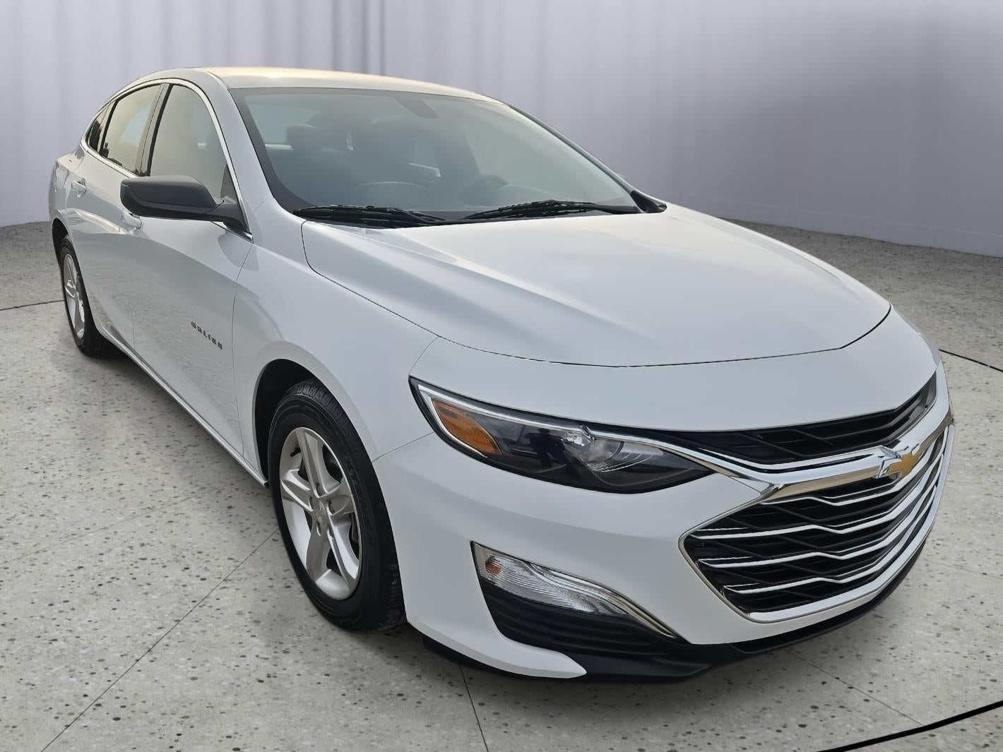 2022 Chevrolet Malibu FWD LS