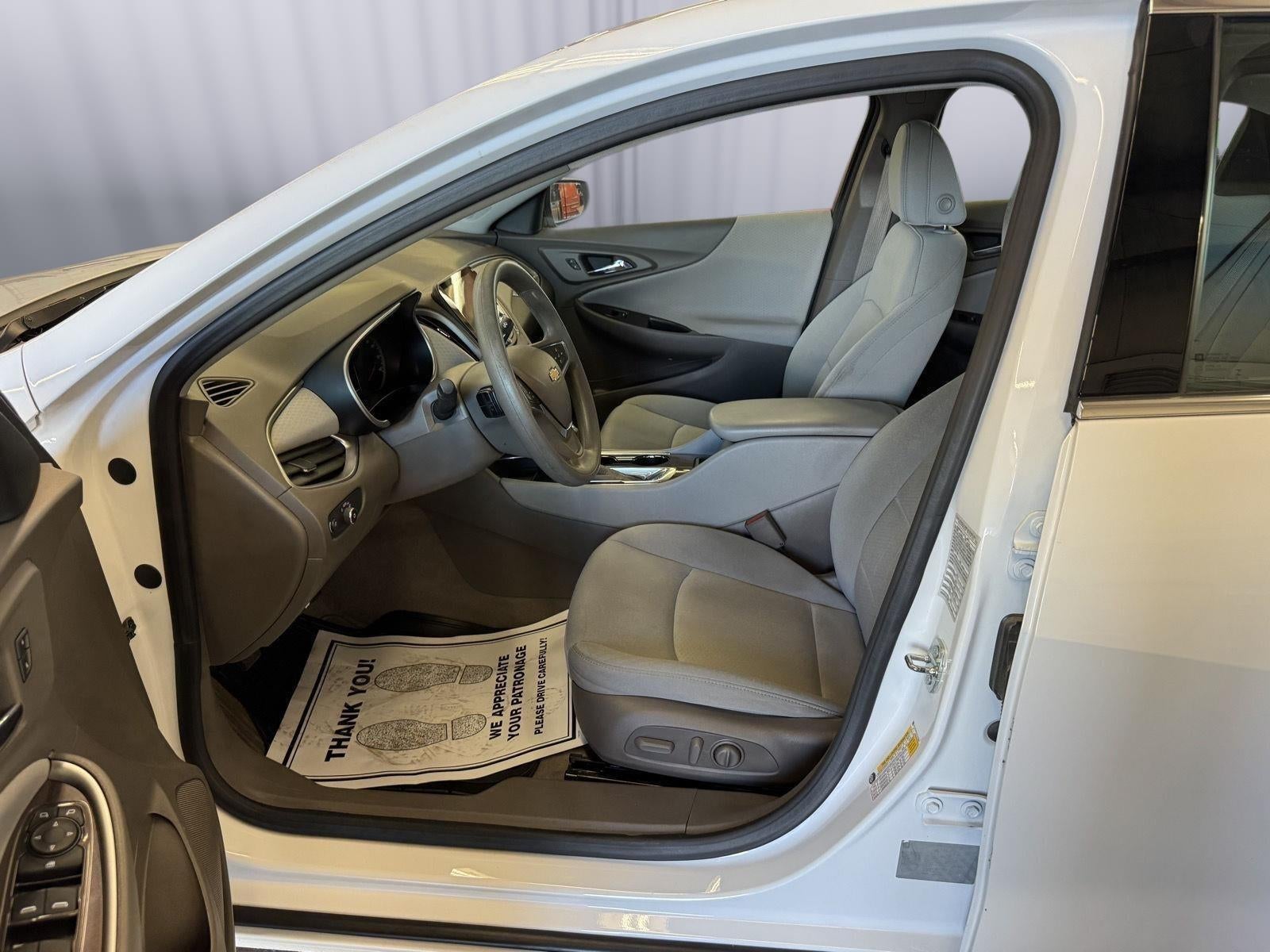 2020 Chevrolet Malibu FWD 1FL