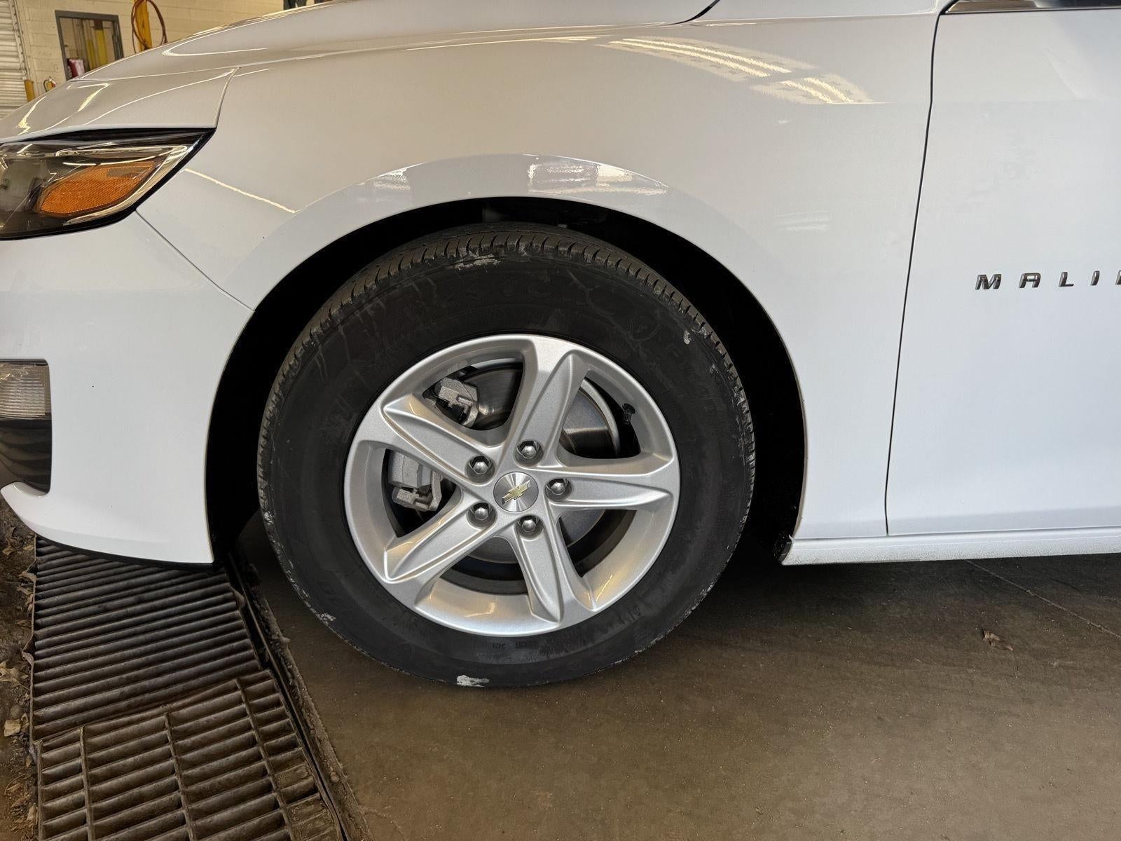 2020 Chevrolet Malibu FWD 1FL