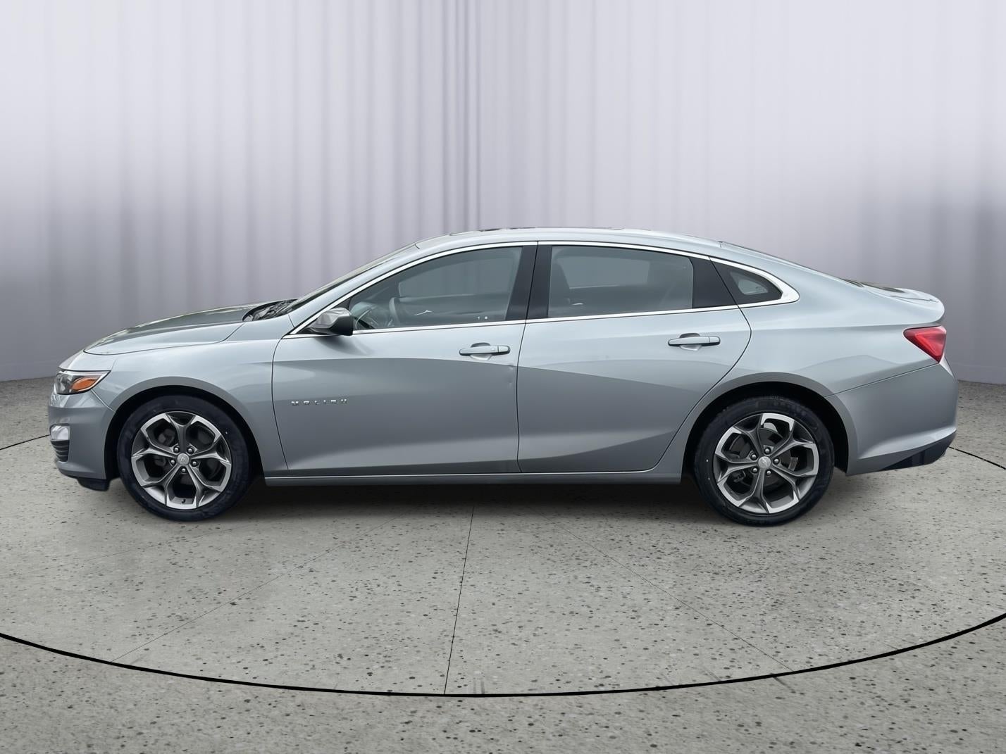 Used 2024 Chevrolet Malibu 1LT with VIN 1G1ZD5ST8RF130708 for sale in Kansas City