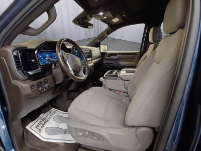 2023 Chevrolet Silverado 1500 4WD Crew Cab Standard Bed LT
