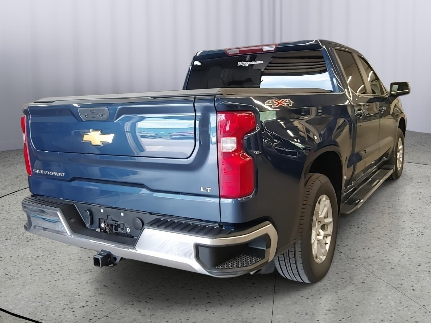 2023 Chevrolet Silverado 1500 4WD Crew Cab Standard Bed LT