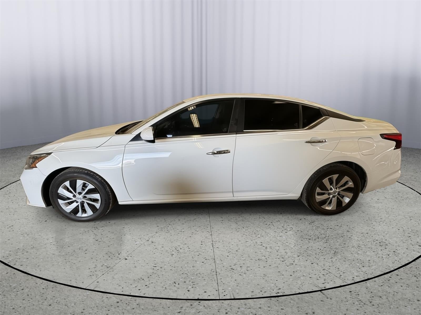 Used 2023 Nissan Altima S with VIN 1N4BL4BV3PN383872 for sale in Kansas City