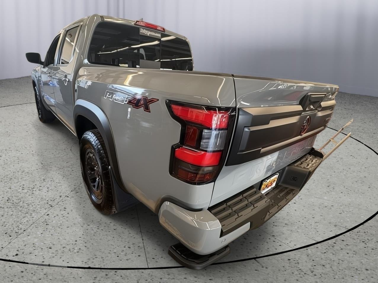2025 Nissan Frontier Crew Cab PRO-4X 4x4