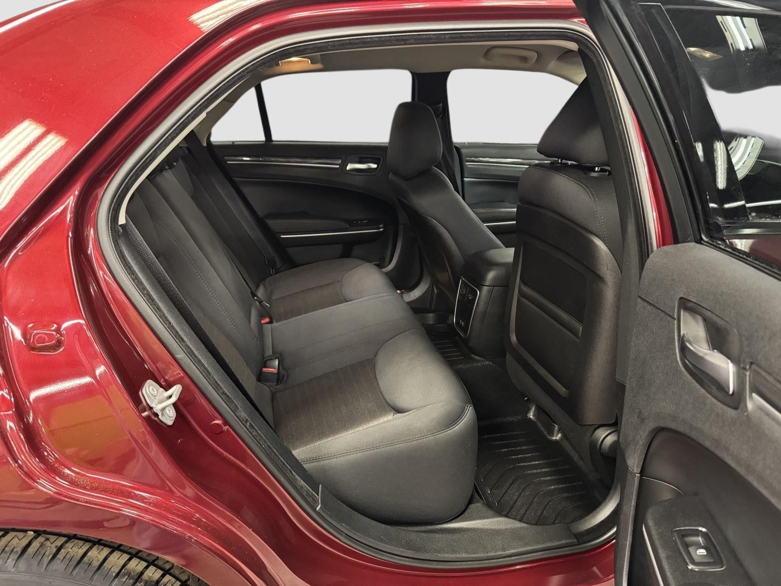 2019 Chrysler 300 Touring