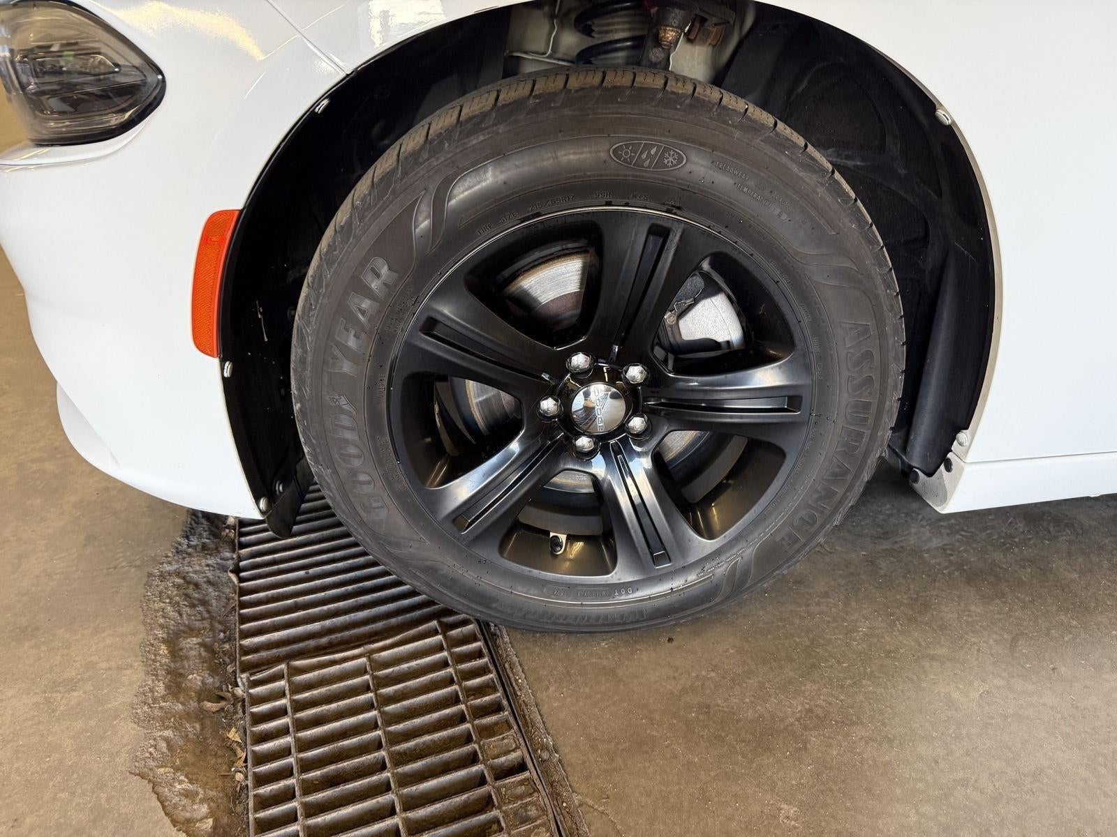 2020 Dodge Charger SXT RWD