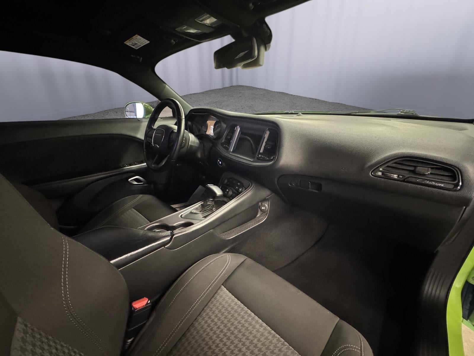2023 Dodge Challenger SXT