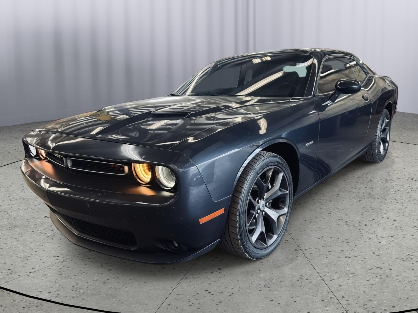 2017 Dodge Challenger R/T's photo