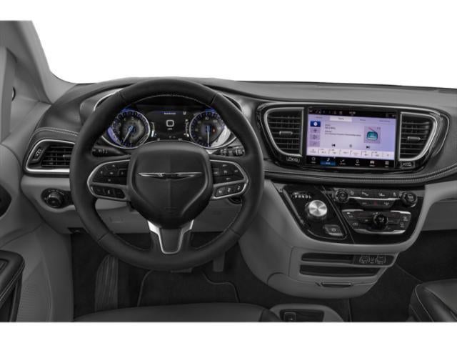 Used 2023 Chrysler Pacifica Touring L with VIN 2C4RC1BG4PR590542 for sale in Kansas City