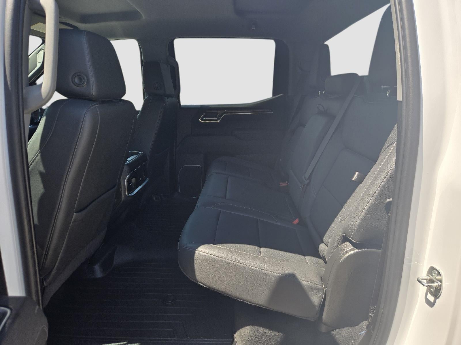 2023 Chevrolet Silverado 1500 4WD Crew Cab Short Bed LTZ