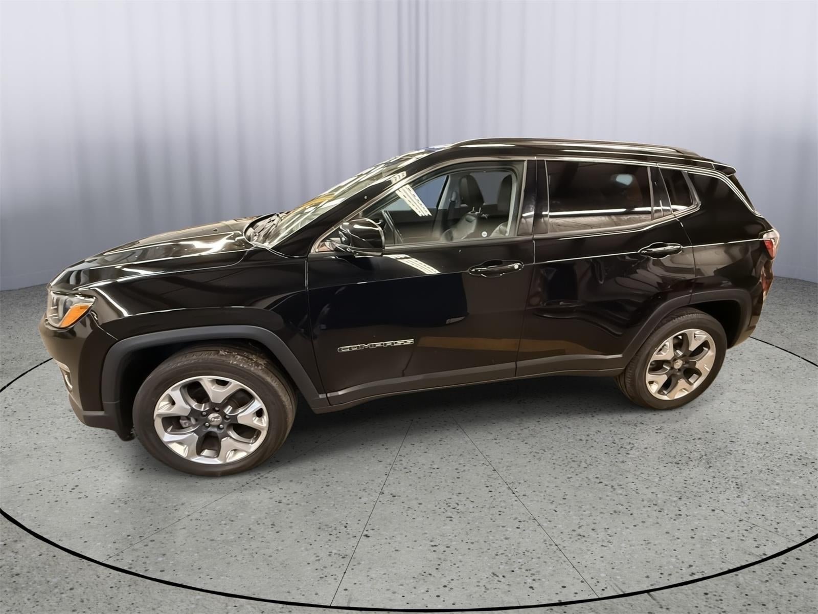Used 2020 Jeep Compass Limited with VIN 3C4NJDCB9LT211910 for sale in Kansas City
