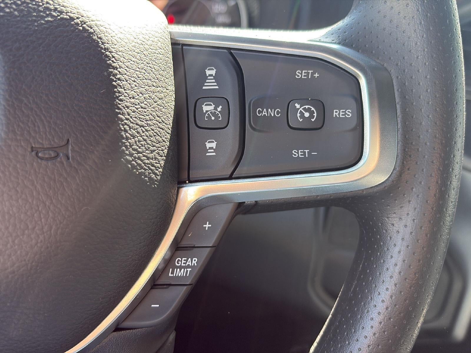 2025 RAM Ram 3500 RAM 3500 TRADESMAN CREW CAB 4X4 6'4' BOX