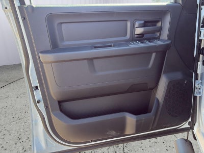 2025 RAM Ram 3500 RAM 3500 TRADESMAN CREW CAB 4X4 6'4' BOX