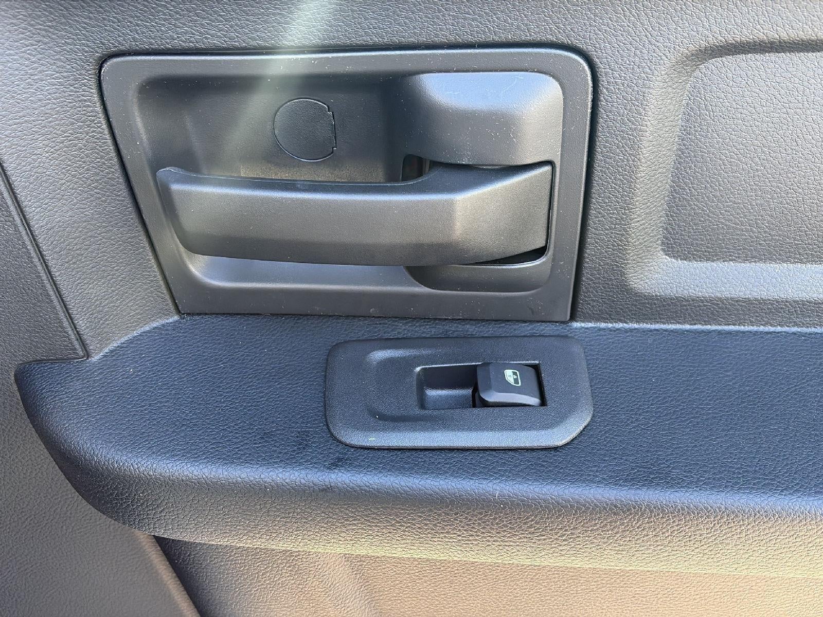 2025 RAM Ram 3500 RAM 3500 TRADESMAN CREW CAB 4X4 6'4' BOX