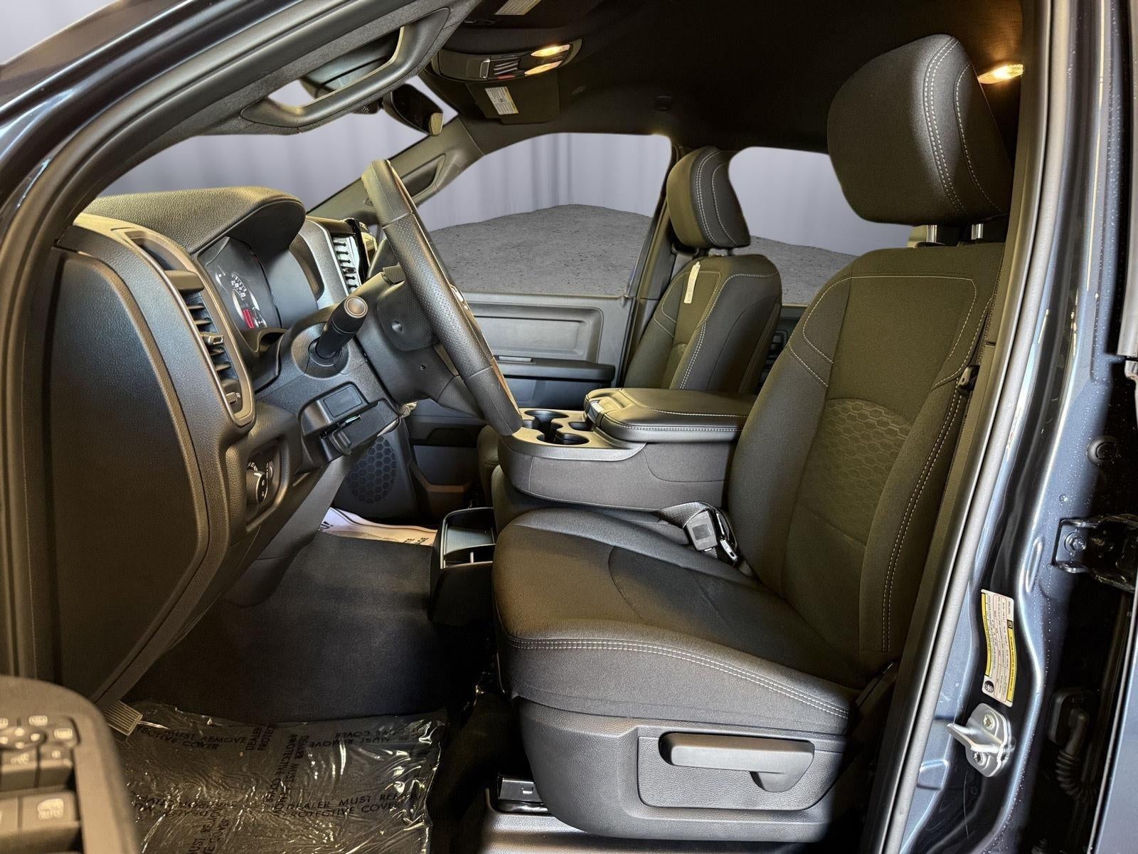 2026 RAM 2500 Black Express