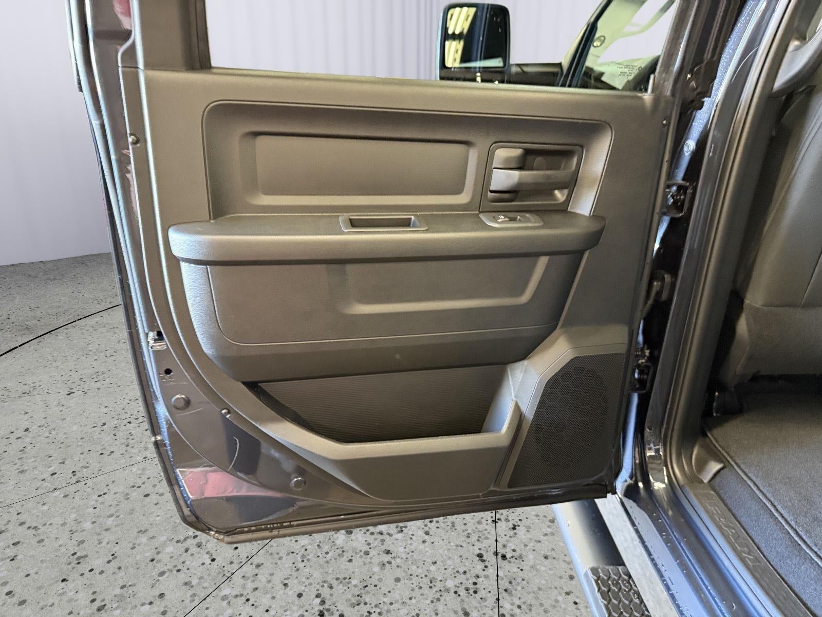 2026 RAM 2500 Black Express