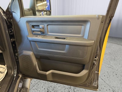 2026 RAM 2500 Black Express