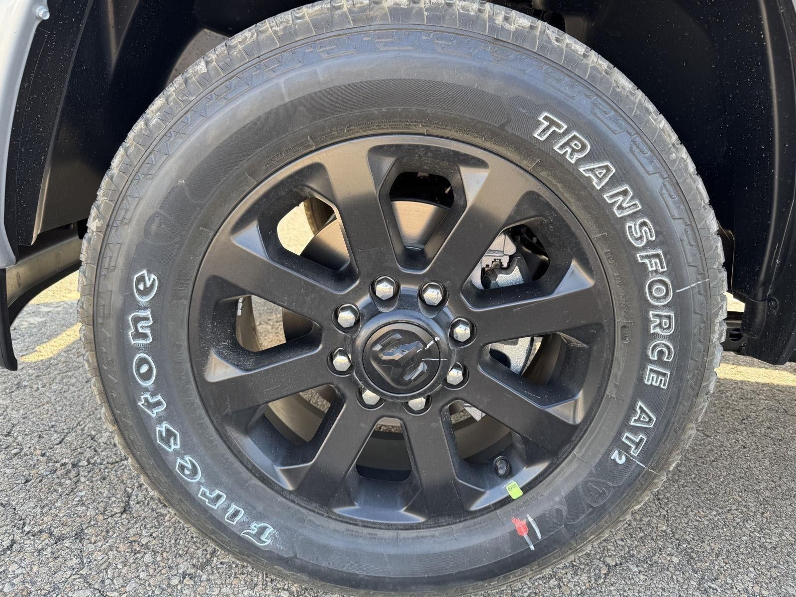 2026 RAM Ram 2500 RAM 2500 BLACK EXPRESS CREW CAB 4X4 6'4' BOX