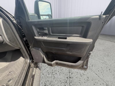 2026 RAM 2500 RAM 2500 BLACK EXPRESS CREW CAB 4X4 6'4' BOX
