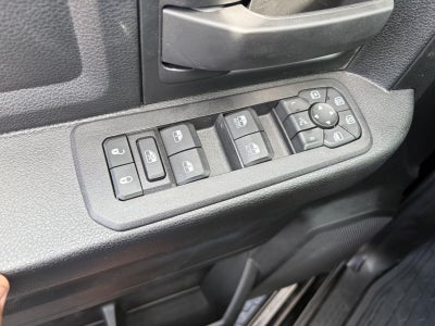 2026 RAM 2500 RAM 2500 BLACK EXPRESS CREW CAB 4X4 6'4' BOX