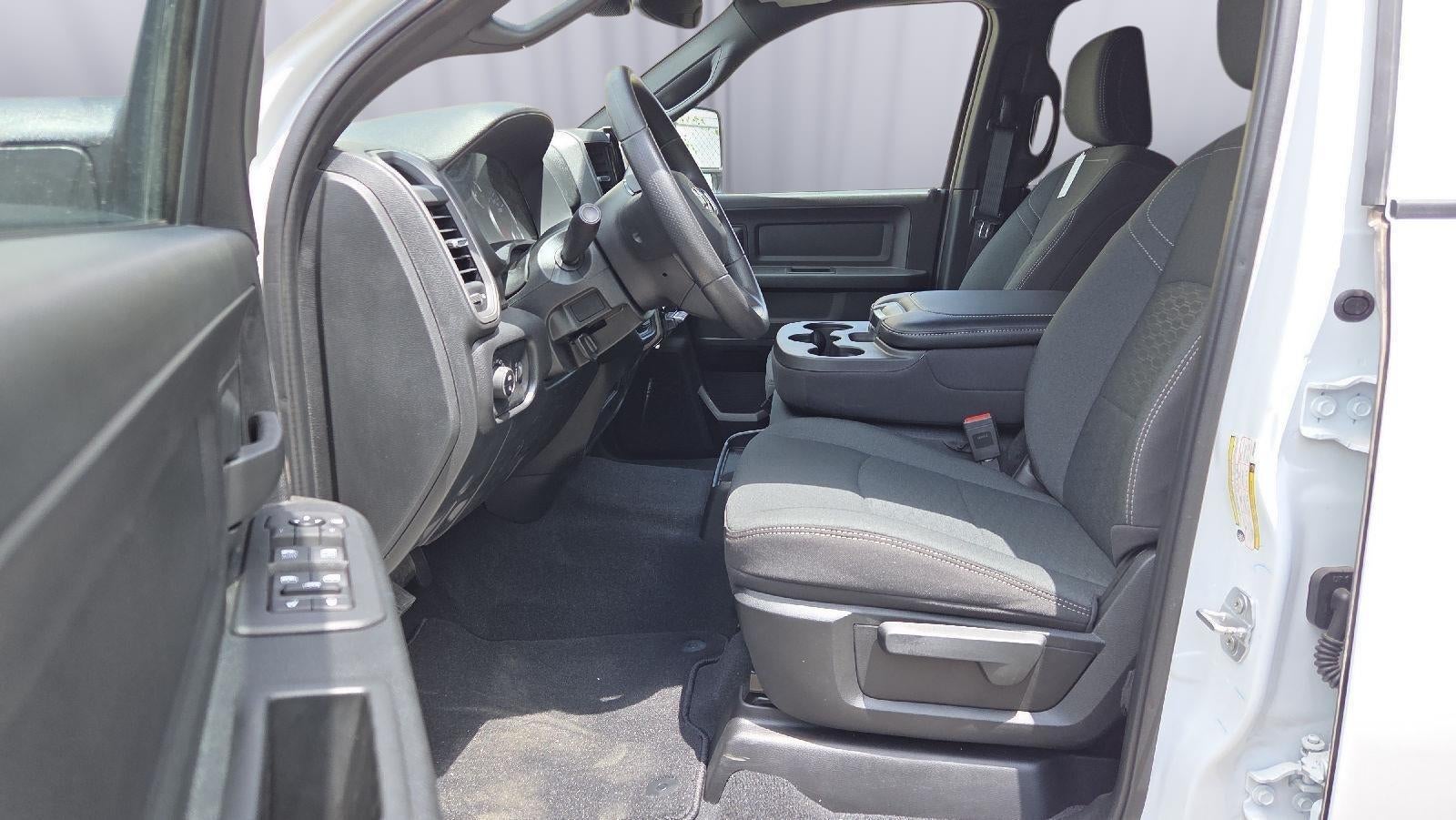 2025 RAM Ram 2500 RAM 2500 TRADESMAN CREW CAB 4X4 6'4' BOX