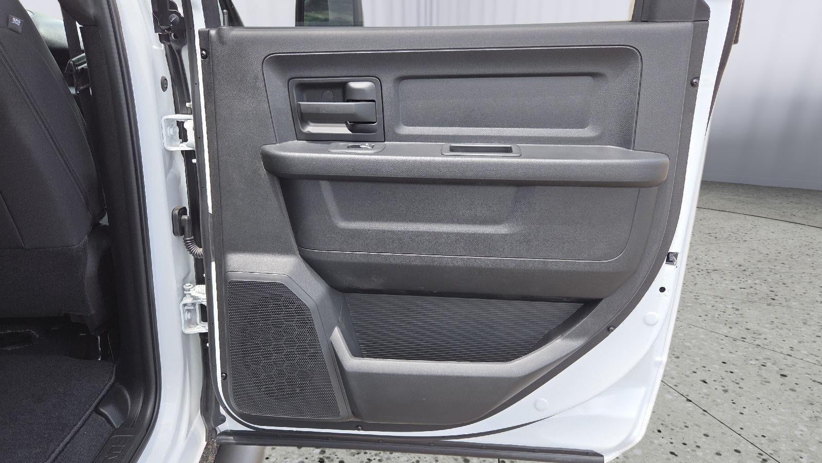 2025 RAM Ram 2500 RAM 2500 TRADESMAN CREW CAB 4X4 6'4' BOX