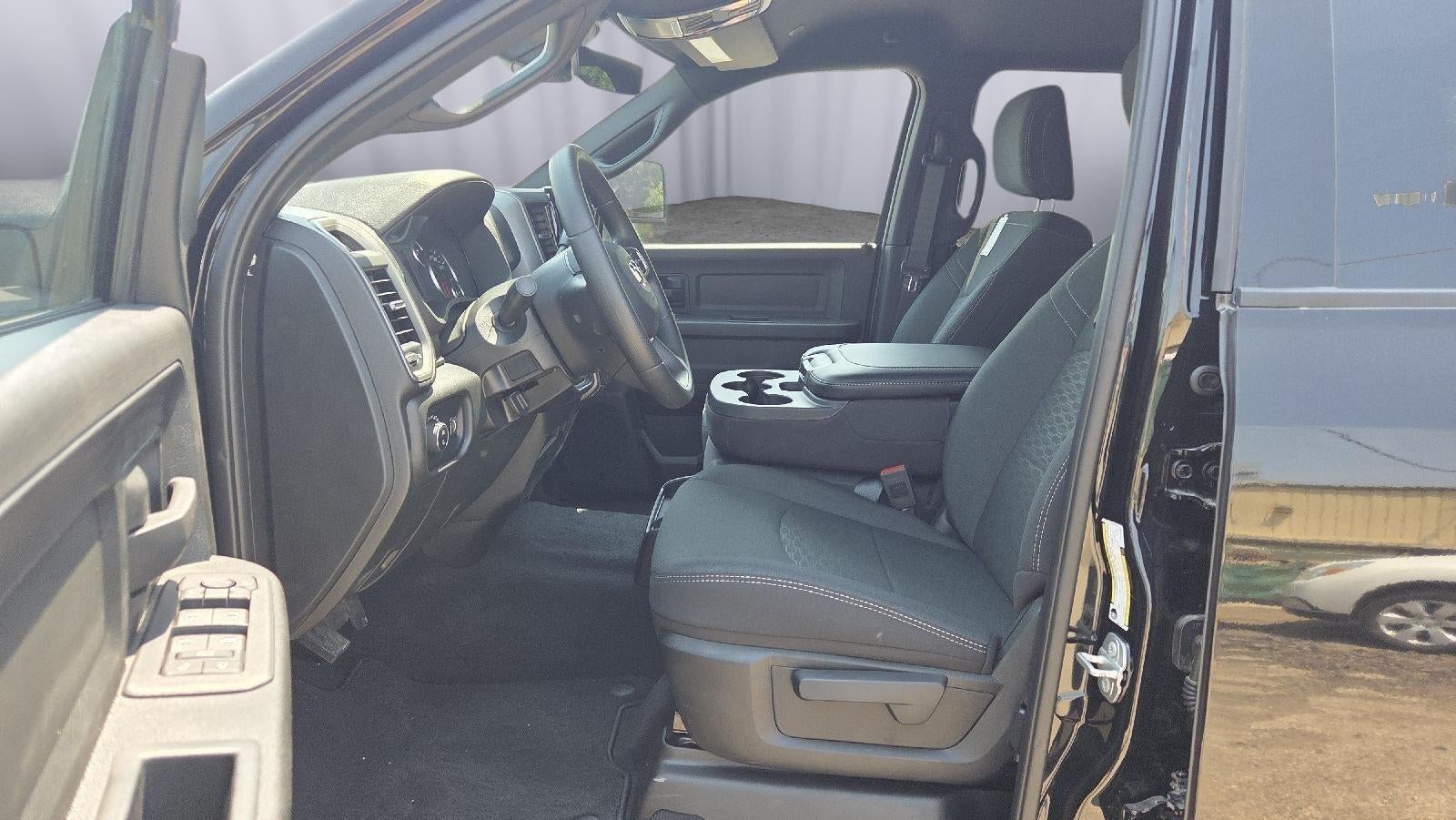 2025 RAM Ram 2500 RAM 2500 TRADESMAN CREW CAB 4X4 6'4' BOX