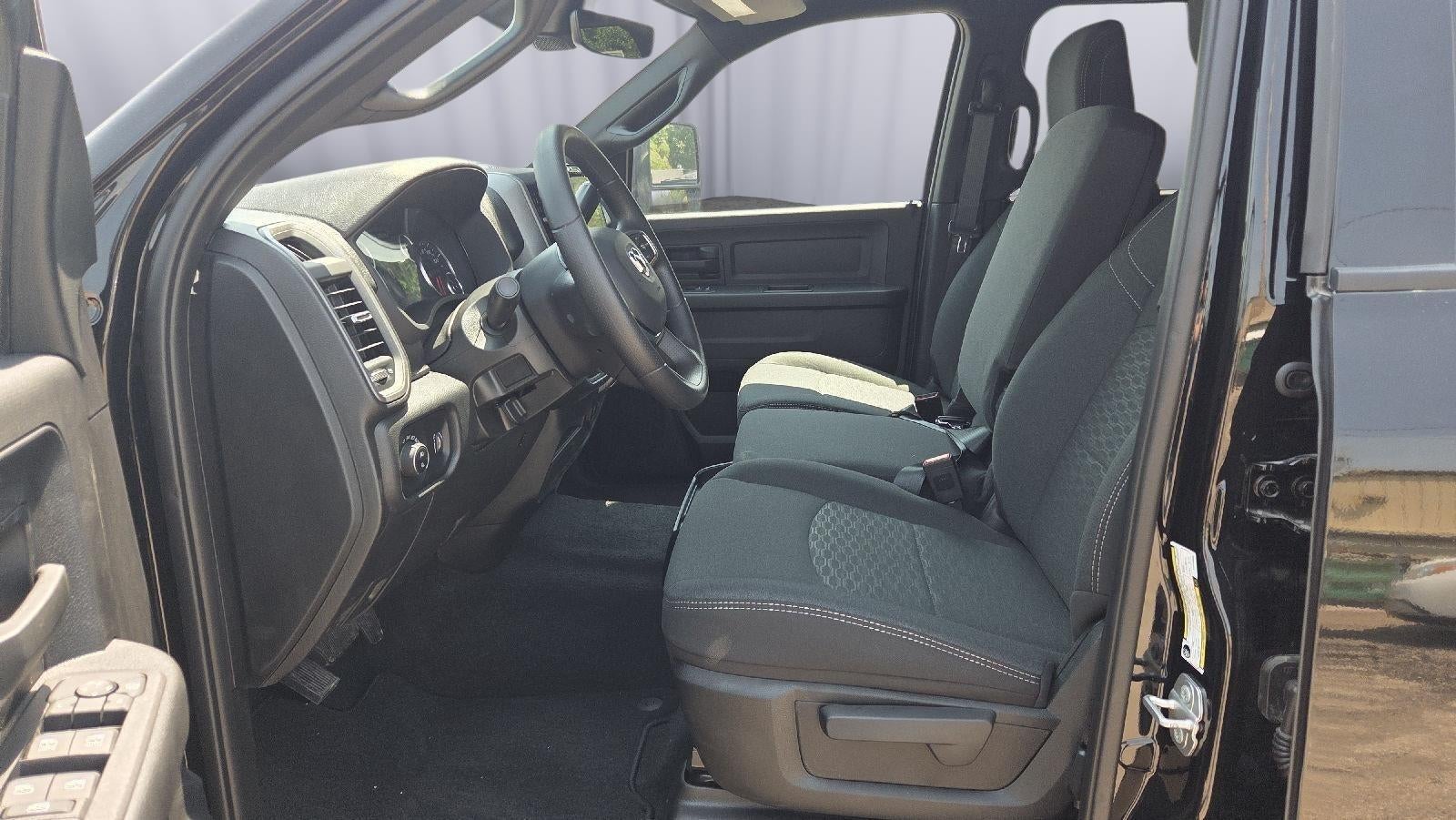 2025 RAM Ram 2500 RAM 2500 TRADESMAN CREW CAB 4X4 6'4' BOX