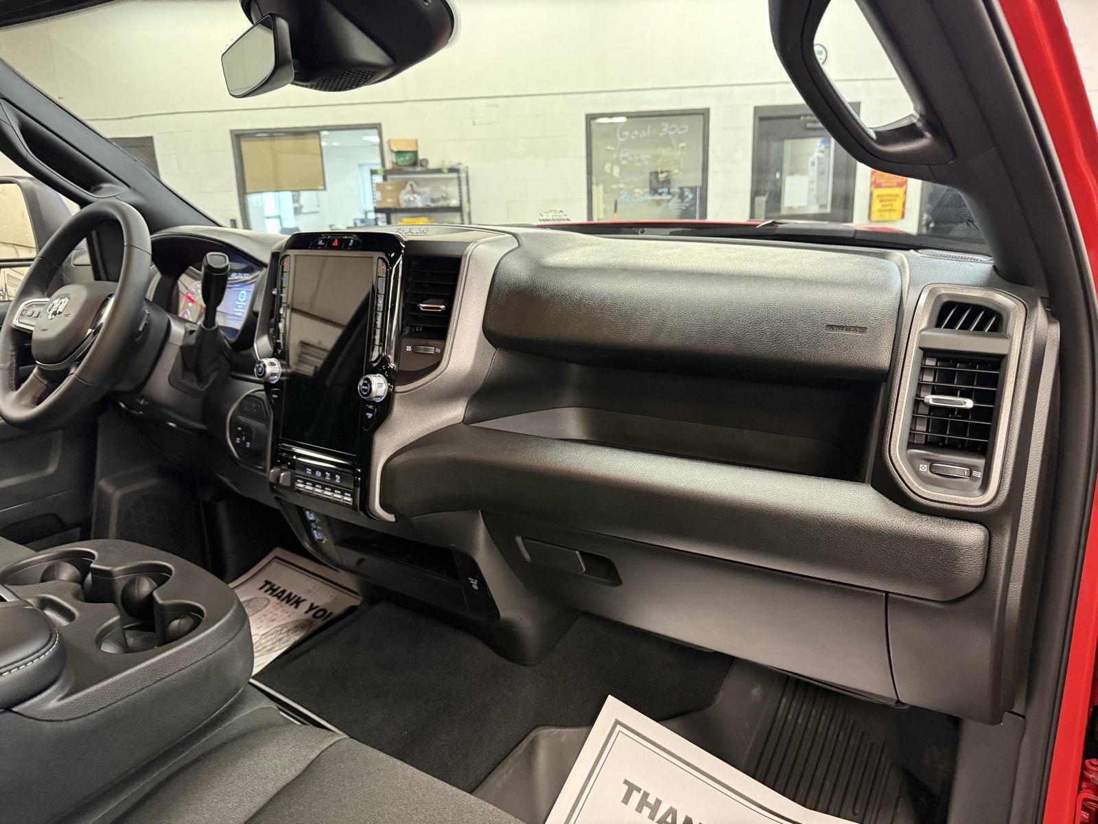 2026 RAM Ram 2500 RAM 2500 TRADESMAN CREW CAB 4X4 6'4' BOX