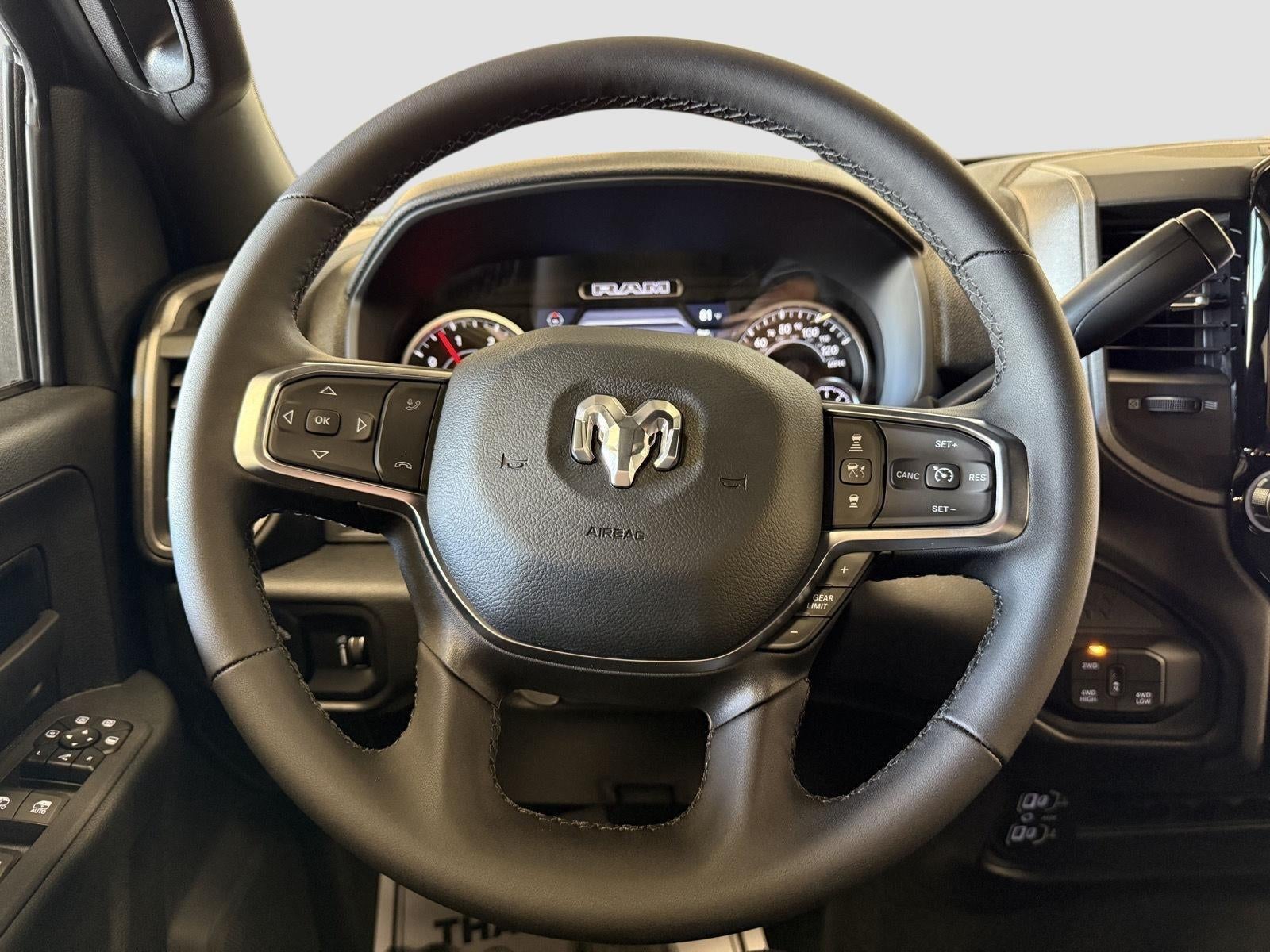 2026 RAM Ram 2500 RAM 2500 TRADESMAN CREW CAB 4X4 6'4' BOX