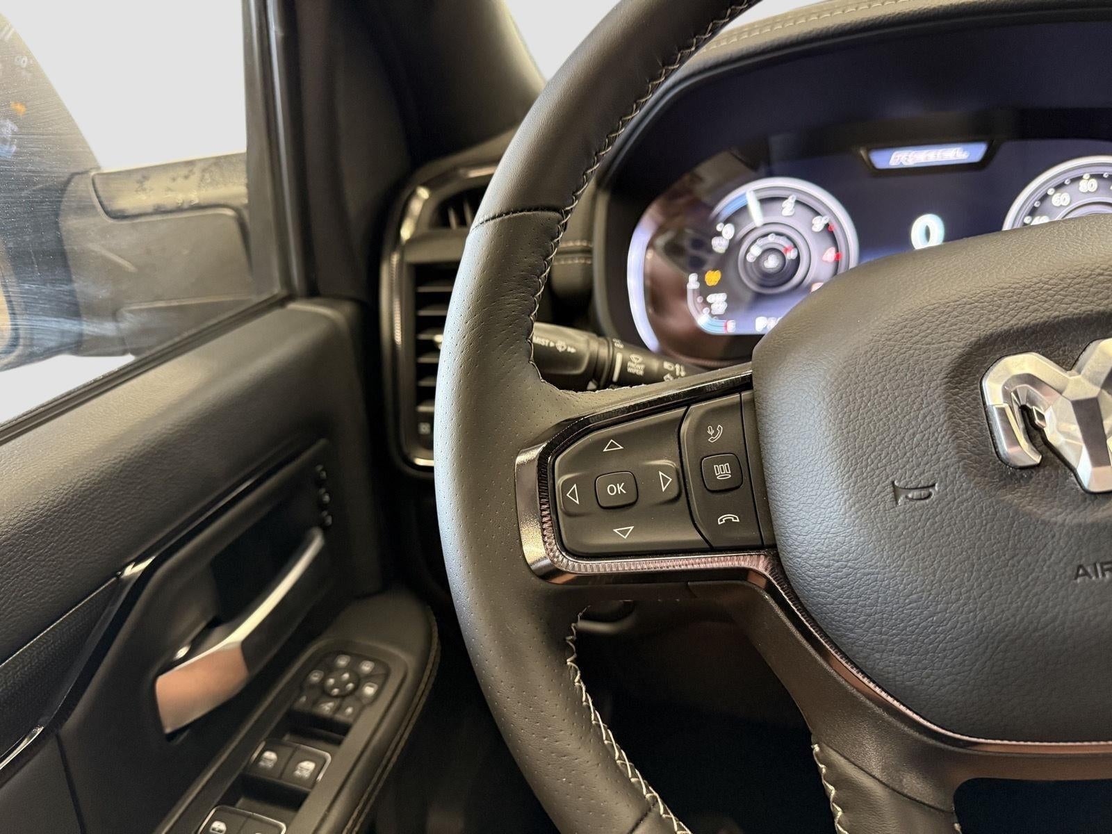 2025 RAM Ram 2500 RAM 2500 REBEL CREW CAB 4X4 6'4' BOX