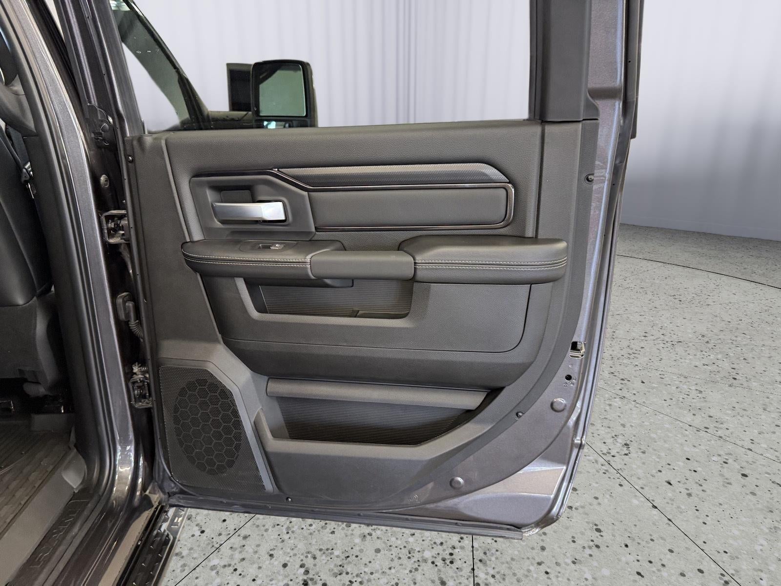 2025 RAM Ram 2500 RAM 2500 REBEL CREW CAB 4X4 6'4' BOX